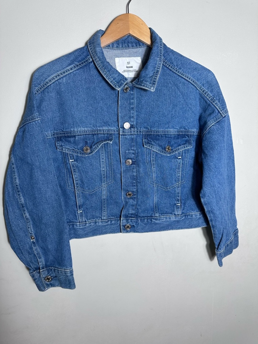 Classic Blue Denim Jean Jacket - Women's Cropped Trucker